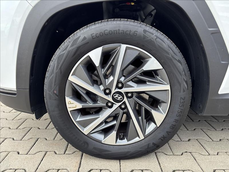 Hyundai Tucson 1,6 T-GDI mHEV Smart 110kW - fotka 9 z 49