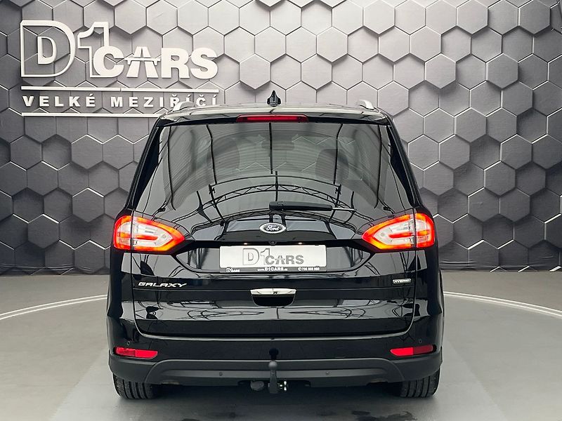 Ford Galaxy 2.5 HEV TITANIUM 7 míst - fotka 3 z 71