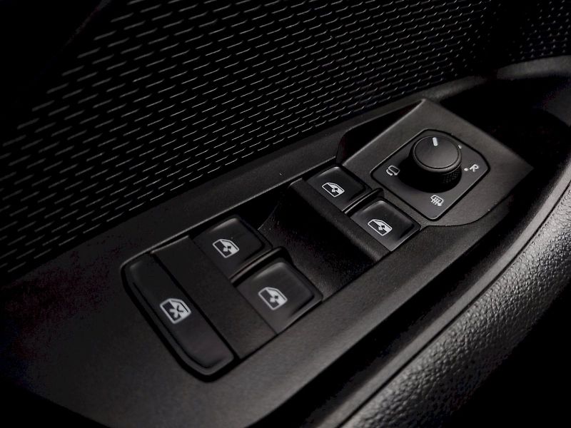Škoda Octavia (2025) Combi Selection Business 1,5 T - fotka 25 z 37