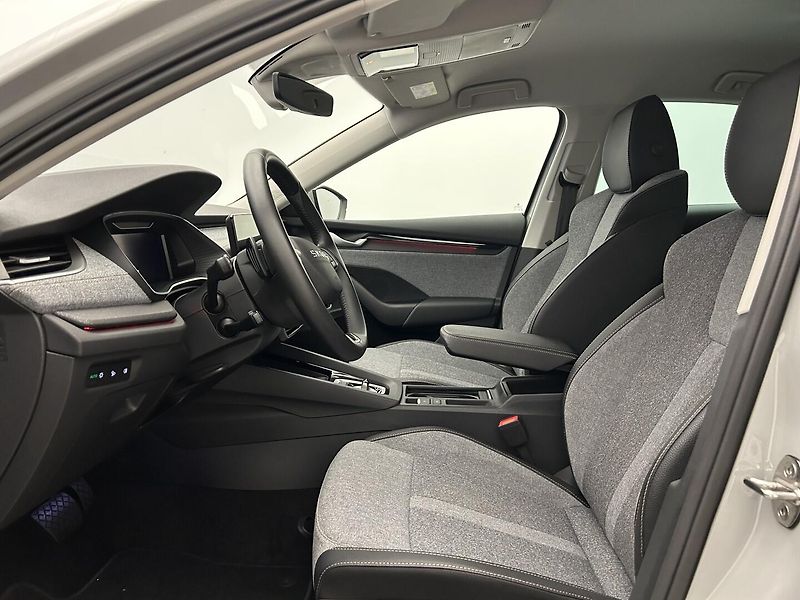 Škoda Octavia 2.0 TDI Top selection - fotka 20 z 27