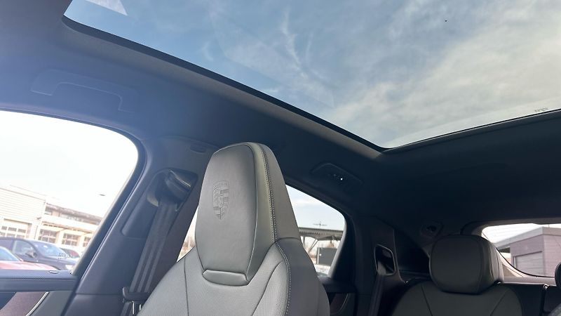 Porsche Cayenne S E-Hybrid Coupé - fotka 28 z 30