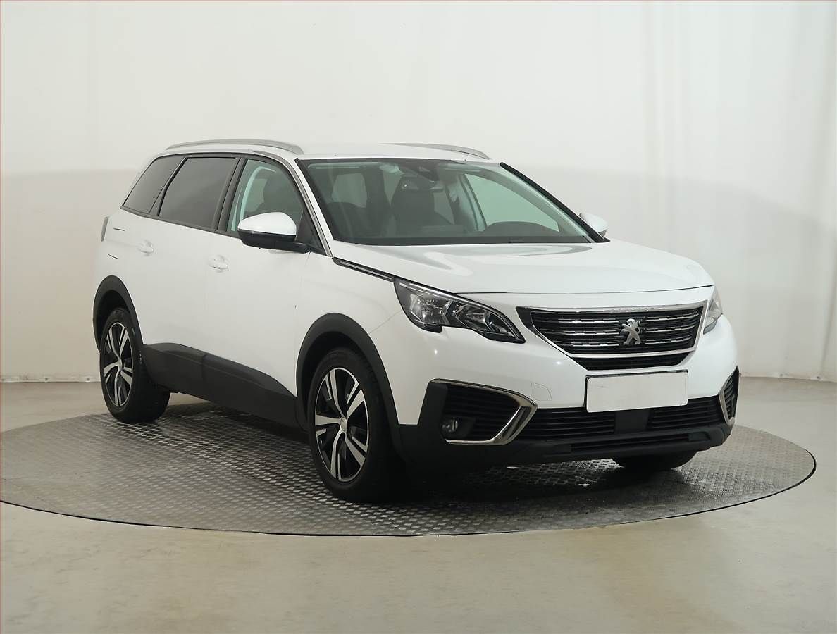 Peugeot 5008 PureTech 130, Automat, 7 míst