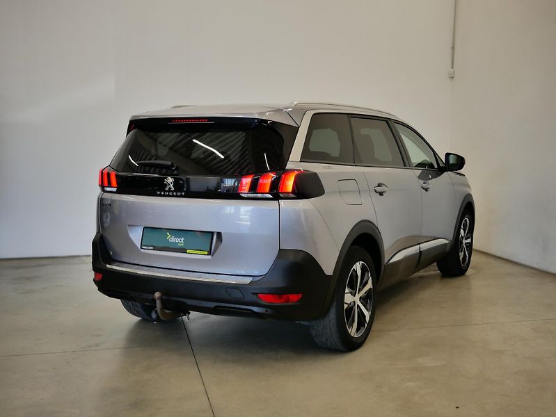 Peugeot 5008 - fotka 2 z 27