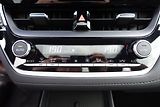 Toyota Corolla Cross 2,0 HEV Executive + Panorama 4 - náhled 25