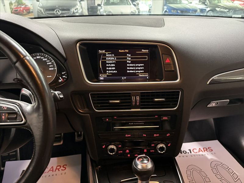 Audi SQ5 3,0   TDI 313HP QUATTRO BI-XEN - fotka 25 z 41
