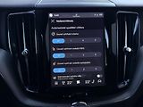 Volvo XC60 B5 AWD // PLUS DARK // 1.maj.  - náhled 44