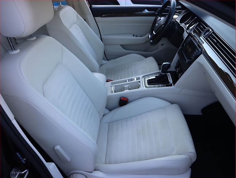 Volkswagen Passat (2016) Highline 2.0 TDI, 4X4 - fotka 9 z 20