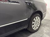 Volkswagen Passat 2,0   TDI 103KW BEZ KOROZE TOP - náhled 31