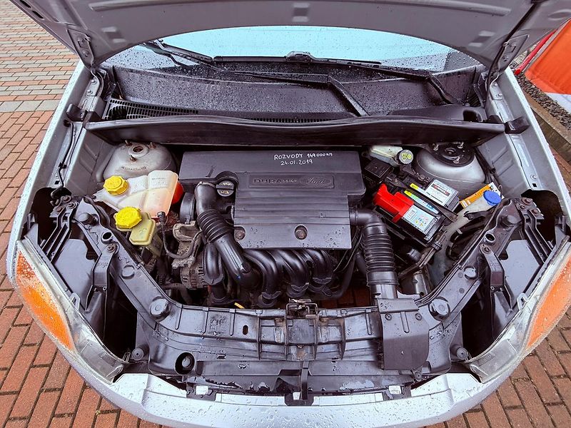 Ford Fusion 1.4, ČR, Klimatizace - fotka 21 z 22