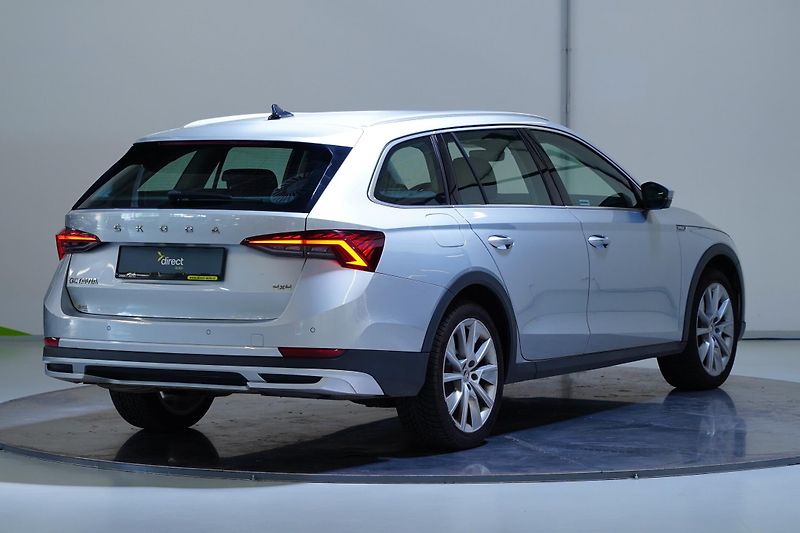 Škoda Octavia - fotka 2 z 30
