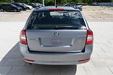 Škoda Octavia 2.0TDI 103KW 9/2012 Rezervace - náhled 6
