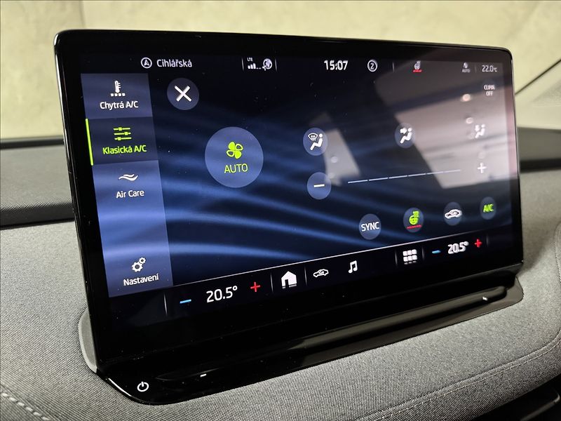 Škoda Enyaq 60 LED Matrix Kamera PDC - fotka 38 z 44
