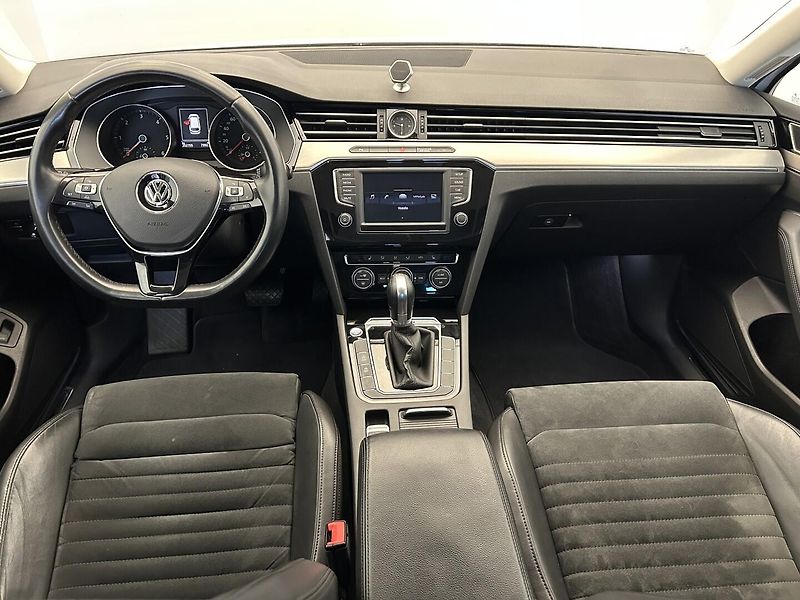 Volkswagen Passat 2.0 TDI 4Motion 4x4 HIGHLINE - fotka 5 z 21