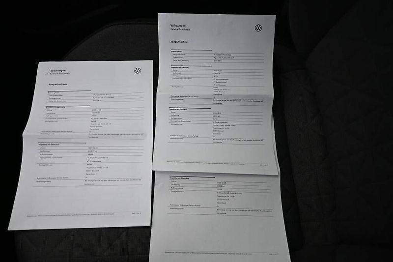 Volkswagen Tiguan (2023) 2.0 Matrix LED Tažné Kamera AC - fotka 33 z 38