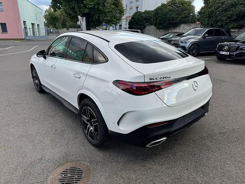 Mercedes-Benz GLC (2025) 220 d 4MATIC kupé - fotka 5 z 36