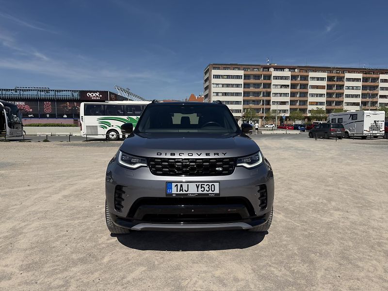 Land Rover Discovery (2023) 3.0 Dynamic SE, tažné, odpočet - fotka 2 z 48