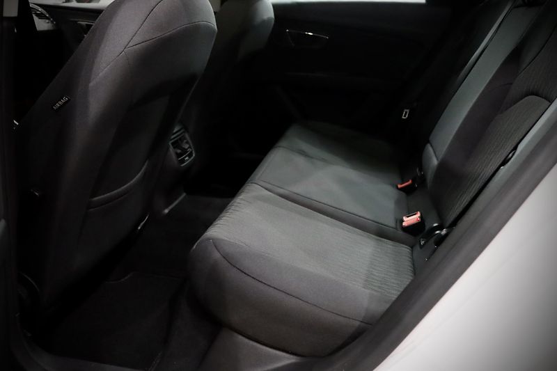 Seat Leon ST 1.4 TSI 103 kW  - fotka 20 z 32