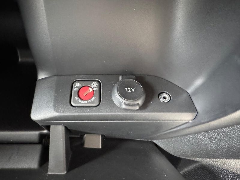 Citroën SpaceTourer (2017) 2.0 HDi - fotka 22 z 27