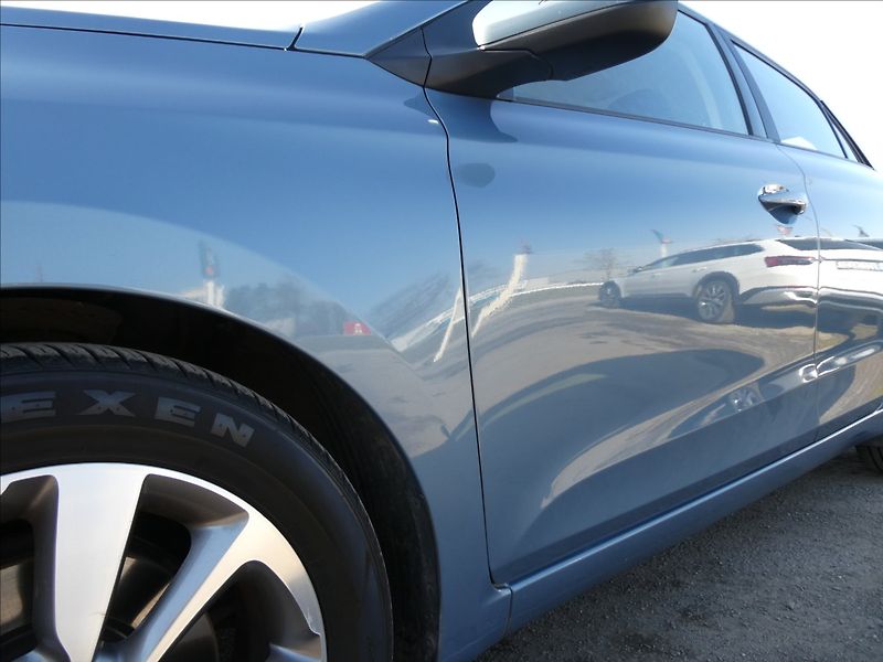 Hyundai i20 1,1 CRDi 1.majitel, webasto - fotka 15 z 43