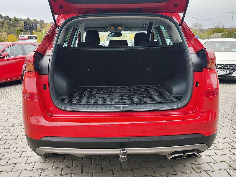 Hyundai Tucson 1.6 T-GDI/130kW Adventure - fotka 9 z 33