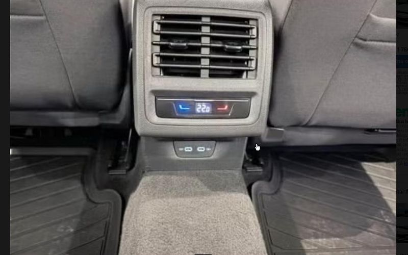 Volkswagen Golf Variant 1.5 TGI Base Ambient Kamera - fotka 8 z 12