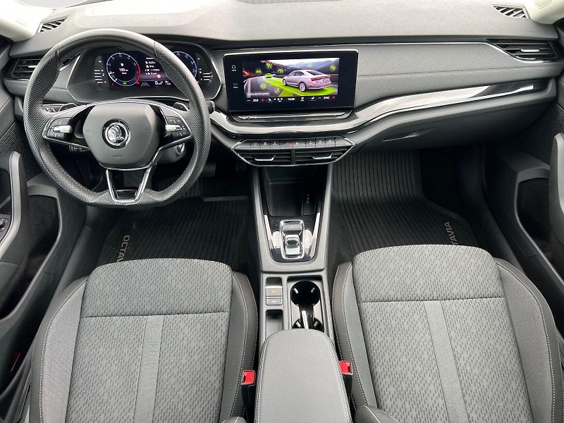 Škoda Octavia (2023) STYLE 1.5TSI 110kW DSG SPORT  - fotka 10 z 25
