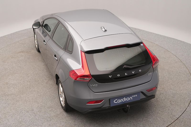 Volvo V40 D2 KINETIC  - fotka 14 z 47
