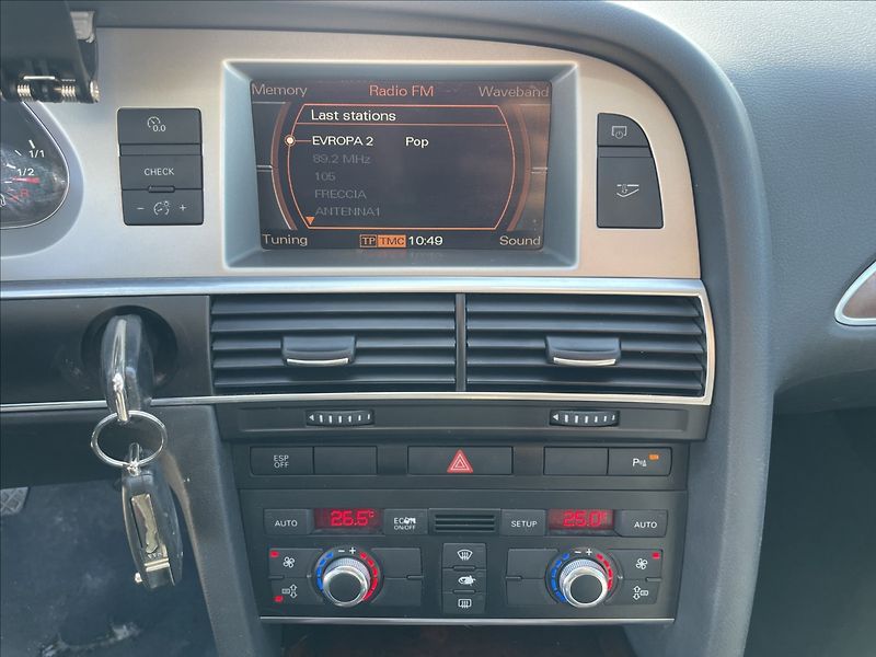 Audi A6 2,0 TDi 103kw Avant Xenon Kůže - fotka 16 z 35