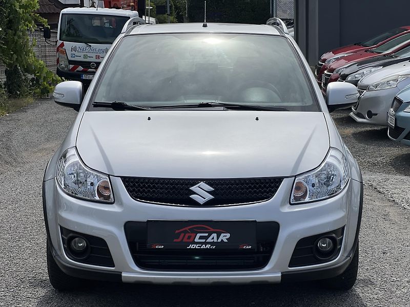 Suzuki SX4 1.6i 4x2 KLIMATIZACE TAŽNÉ - fotka 2 z 33