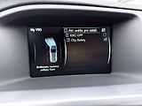Volvo V60 Cross Country D4 AWD // 4x4 - náhled 21