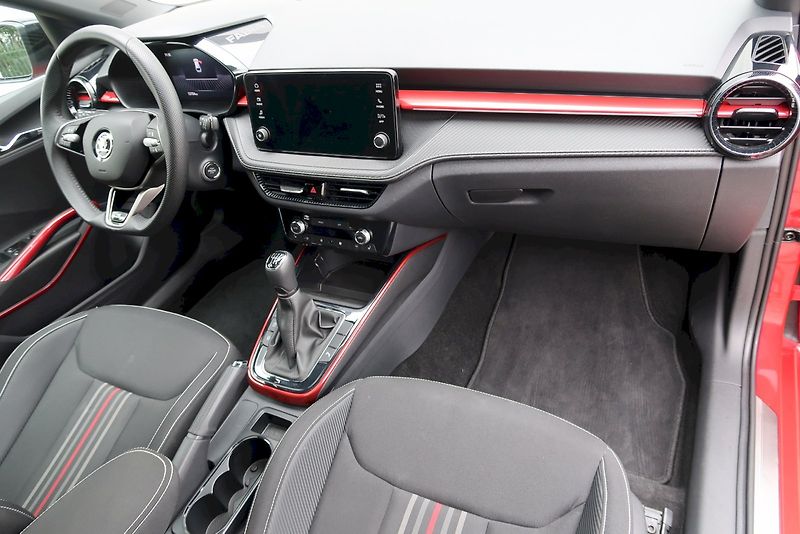 Škoda Fabia (2024) Monte Carlo 1,0 TSi / 85 kW - fotka 9 z 32