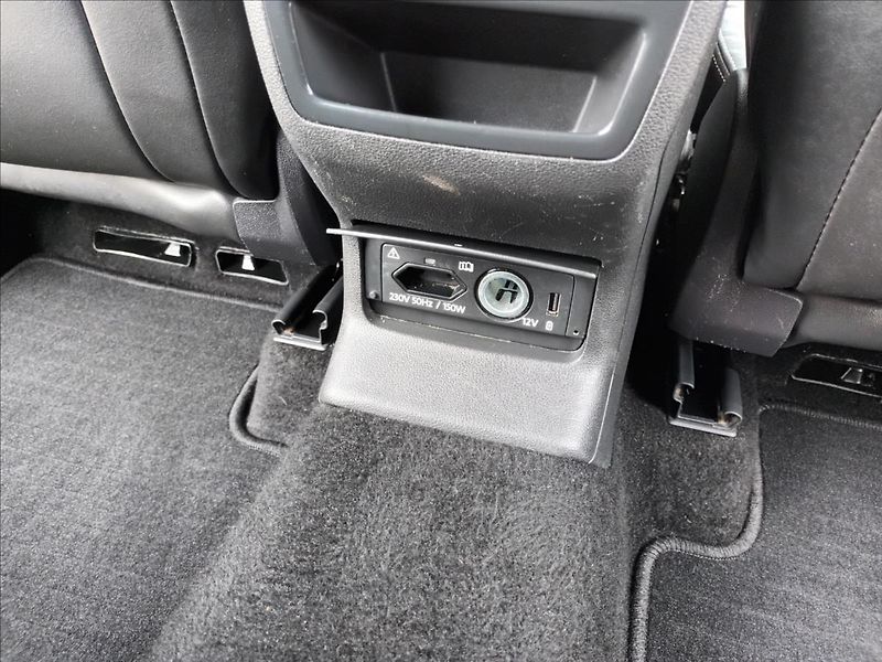 Škoda Kodiaq 2,0 TDI,140KW,4X4,SCOUT,TAŽNÉ, - fotka 25 z 48