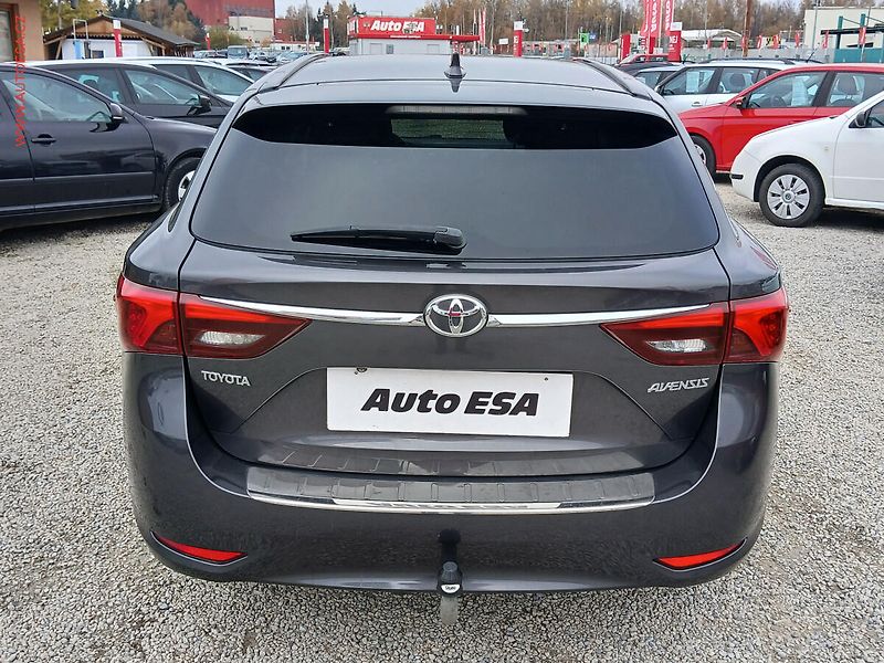 Toyota Avensis (2016) 2.0 D-4D, ČR, Trend - fotka 5 z 24