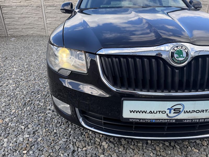 Škoda Superb 2.0TDi 170PS 6R 4x4 0% KOROZE! - fotka 74 z 157