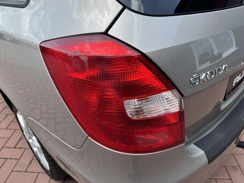 Škoda Fabia (2014) 1.2HTP Active Klima Tažné Z. - fotka 43 z 49