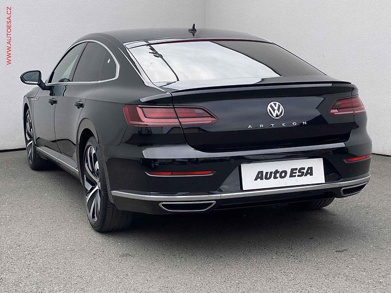 Volkswagen Arteon (2018) 2.0 TSi, R-Line, DSG, Webasto - fotka 6 z 21