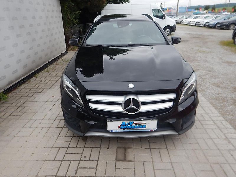 Mercedes-Benz GLA 220 CDI 4MATIC AMG AUTOMAT - fotka 3 z 33