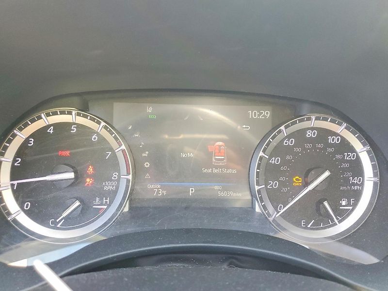 Toyota Highlander (2022) XLE  - fotka 9 z 12