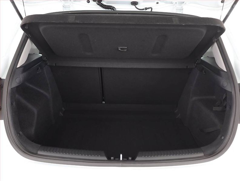 Kia Ceed (2016) 1.6 GDI - fotka 14 z 14