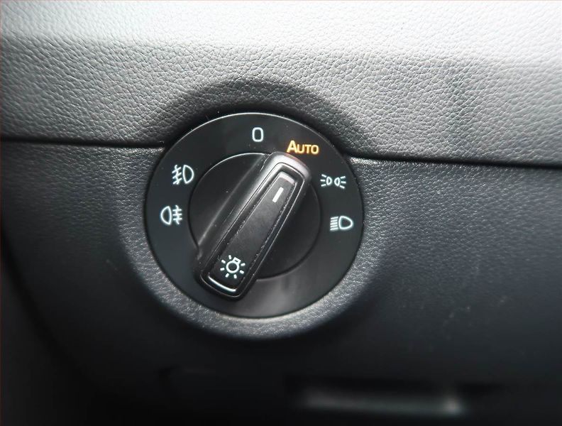 Škoda Octavia (2020) Style 1.6 TDI, Serv.kniha - fotka 19 z 25