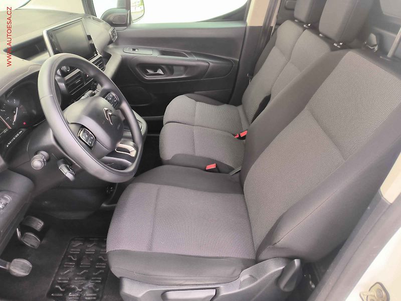 Citroën Berlingo (2020) 1.5HDi MAXi, AC, tempo, navi - fotka 24 z 26