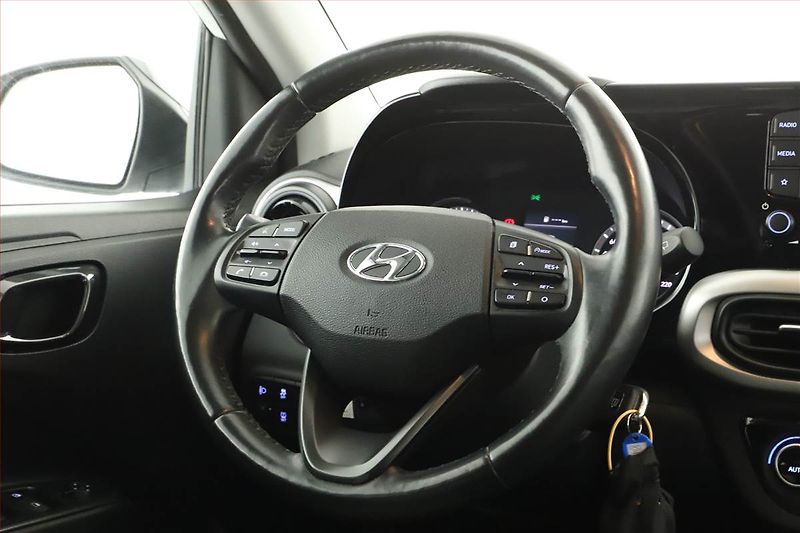 Hyundai i10 (2021) 1.0, ČR,1.maj, Tempomat - fotka 12 z 13