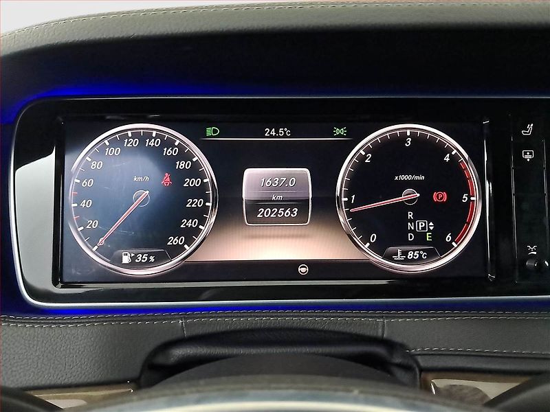 Mercedes-Benz Třídy S (2014) S 350 BlueTEC L - fotka 11 z 25