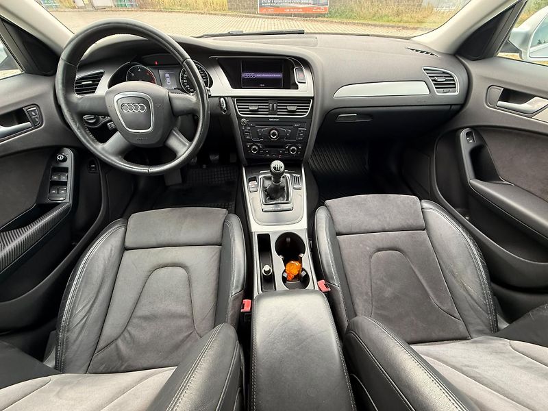 Audi A4 (2010) 2,0 TDI - fotka 6 z 21