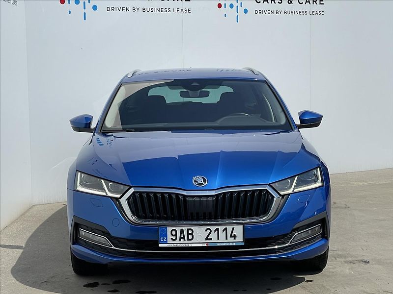 Škoda Octavia 2,0 TDI DSG 4x4 Style Plus LED - fotka 22 z 23