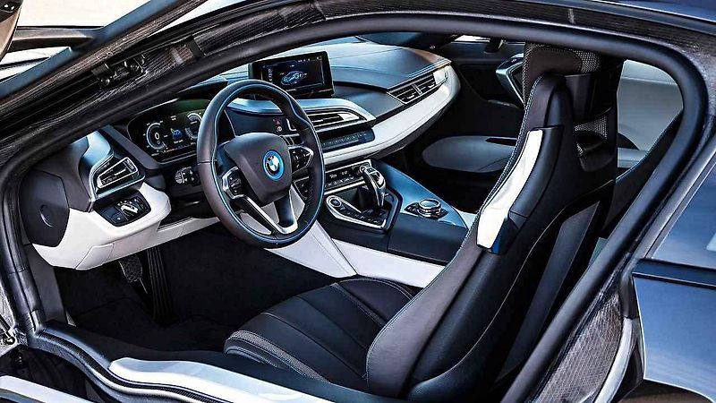 BMW i8.