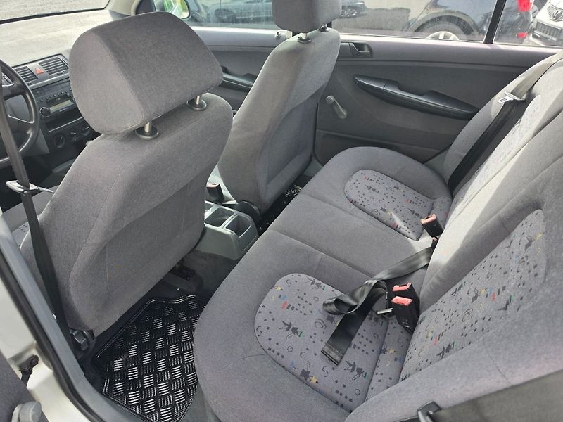 Škoda Fabia (2000) 1.4 MPI Serviska - fotka 11 z 21