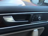 Volkswagen Touareg 3.0 TDi  R-Line - náhled 12