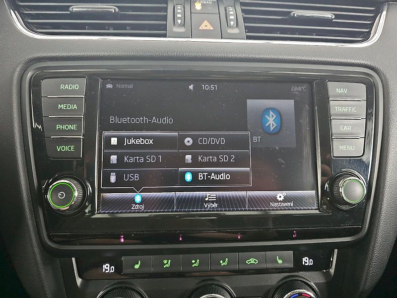 Škoda Octavia (2015) 2.0TDi 110kW DSG ELEGANCE PLUS - fotka 12 z 31