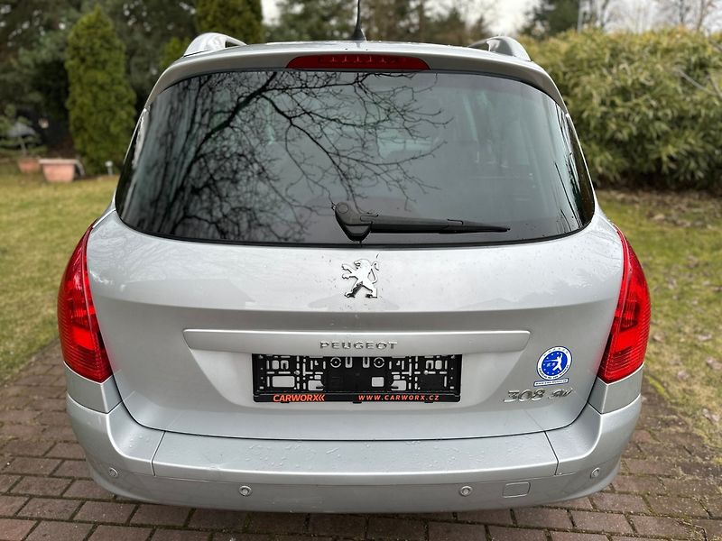 Peugeot 308 (2009) SW 1.6 16v 88kw - fotka 6 z 29